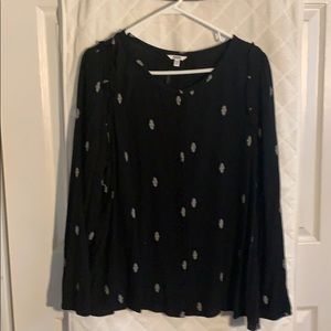 Sonoma long sleeve black and white blouse